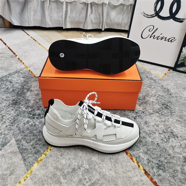 2025112815400548 330